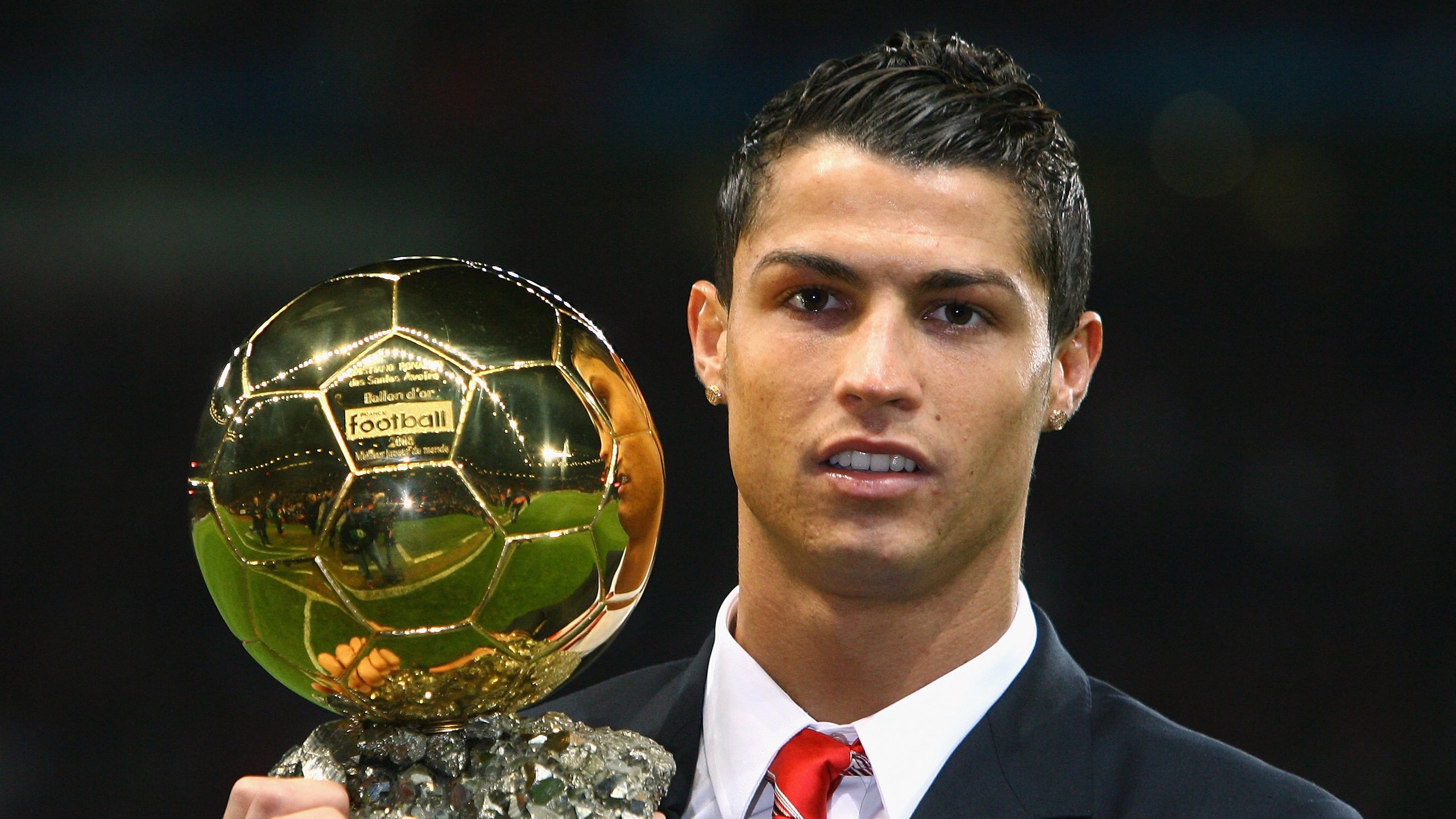 巴黎圣日耳曼继续领先，冠军大势已定