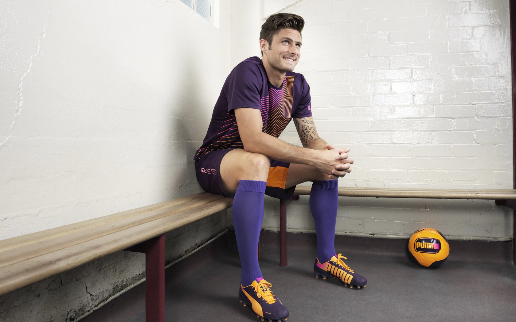 快船后场组合配合日趋默契受到高度评价，快船赛后